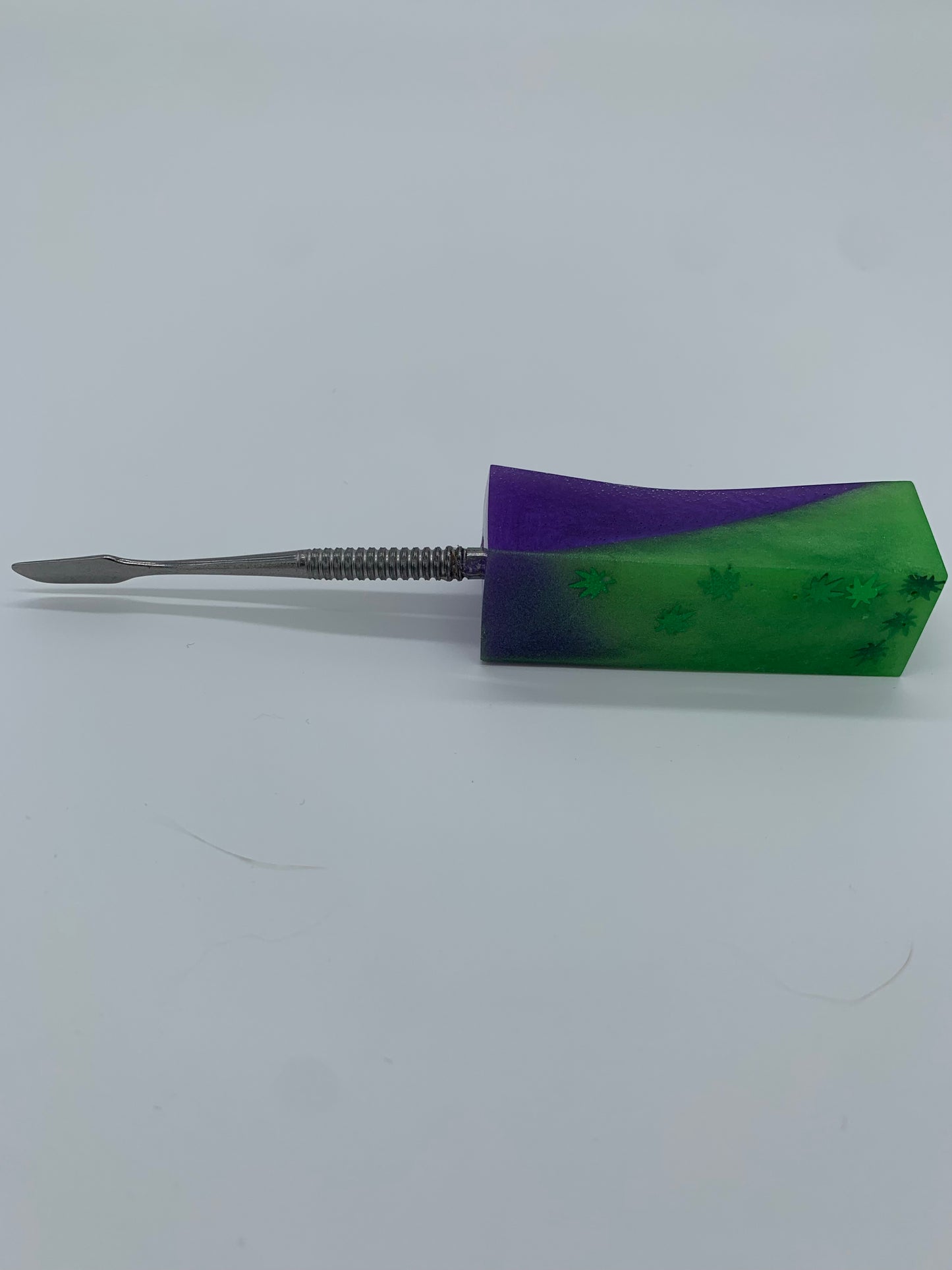 Create4all Green and Purple Resin Tool with Leafs