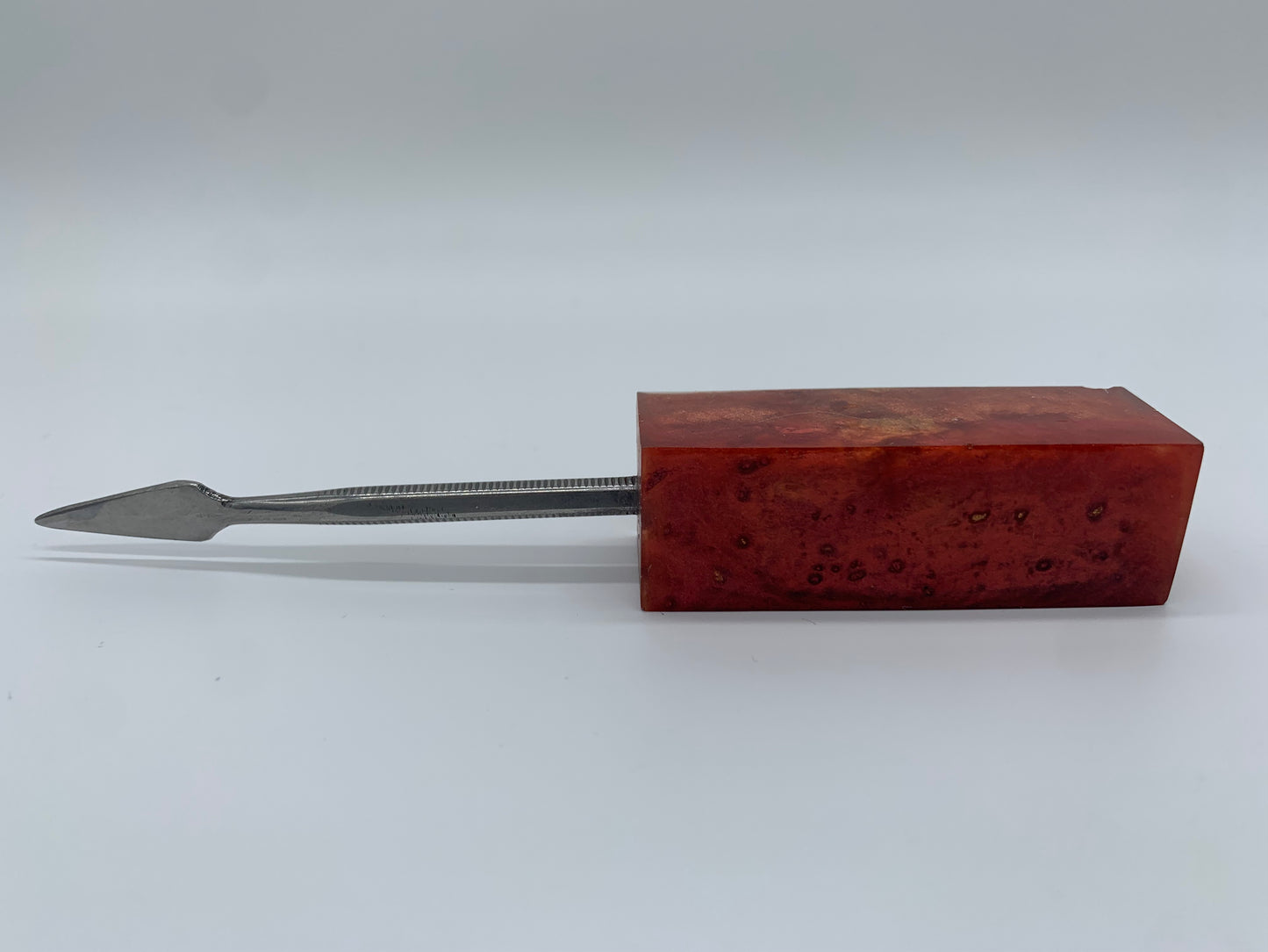 Create4all Crimson Swirl Resin Tool