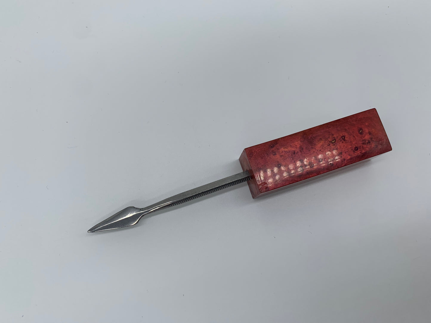 Create4all Crimson Swirl Resin Tool