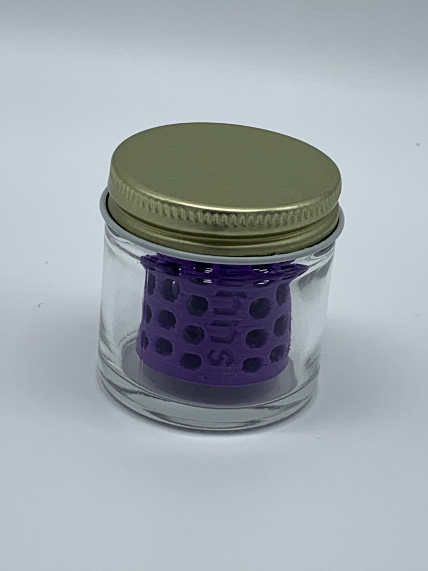Kuhns Glass 1 ounce Jar and Strainer