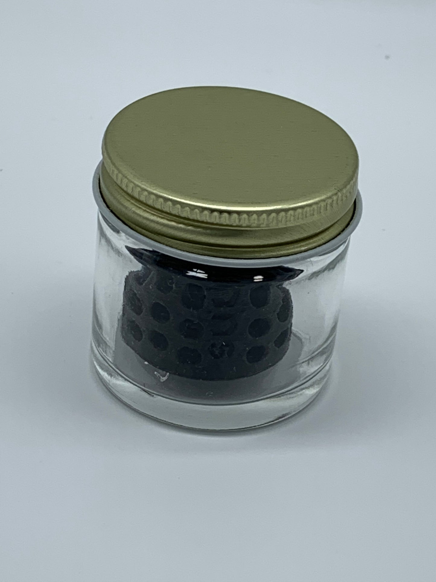 Kuhns Glass 1 ounce Jar and Strainer