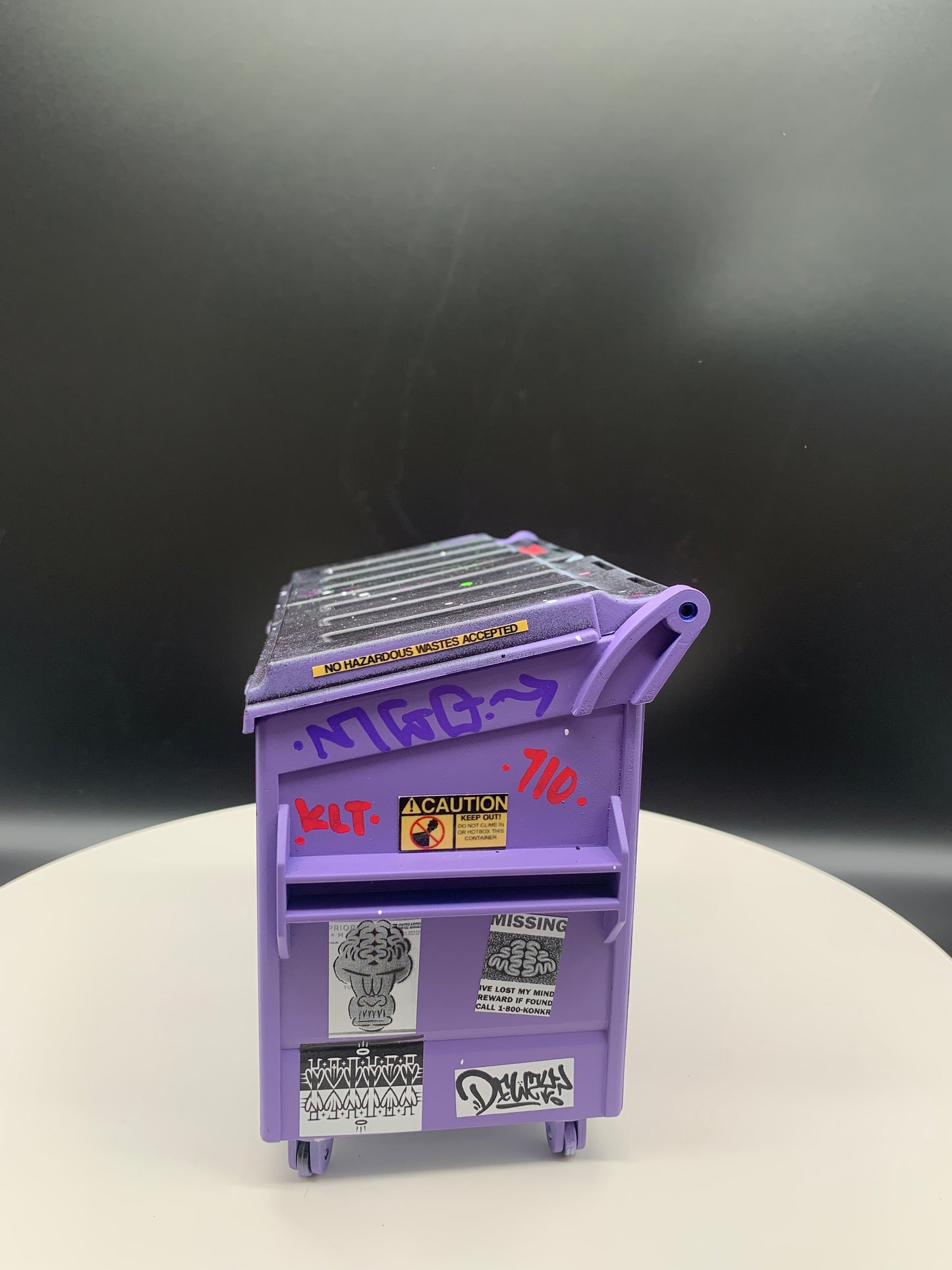 Dab Dumpsters "Hash"