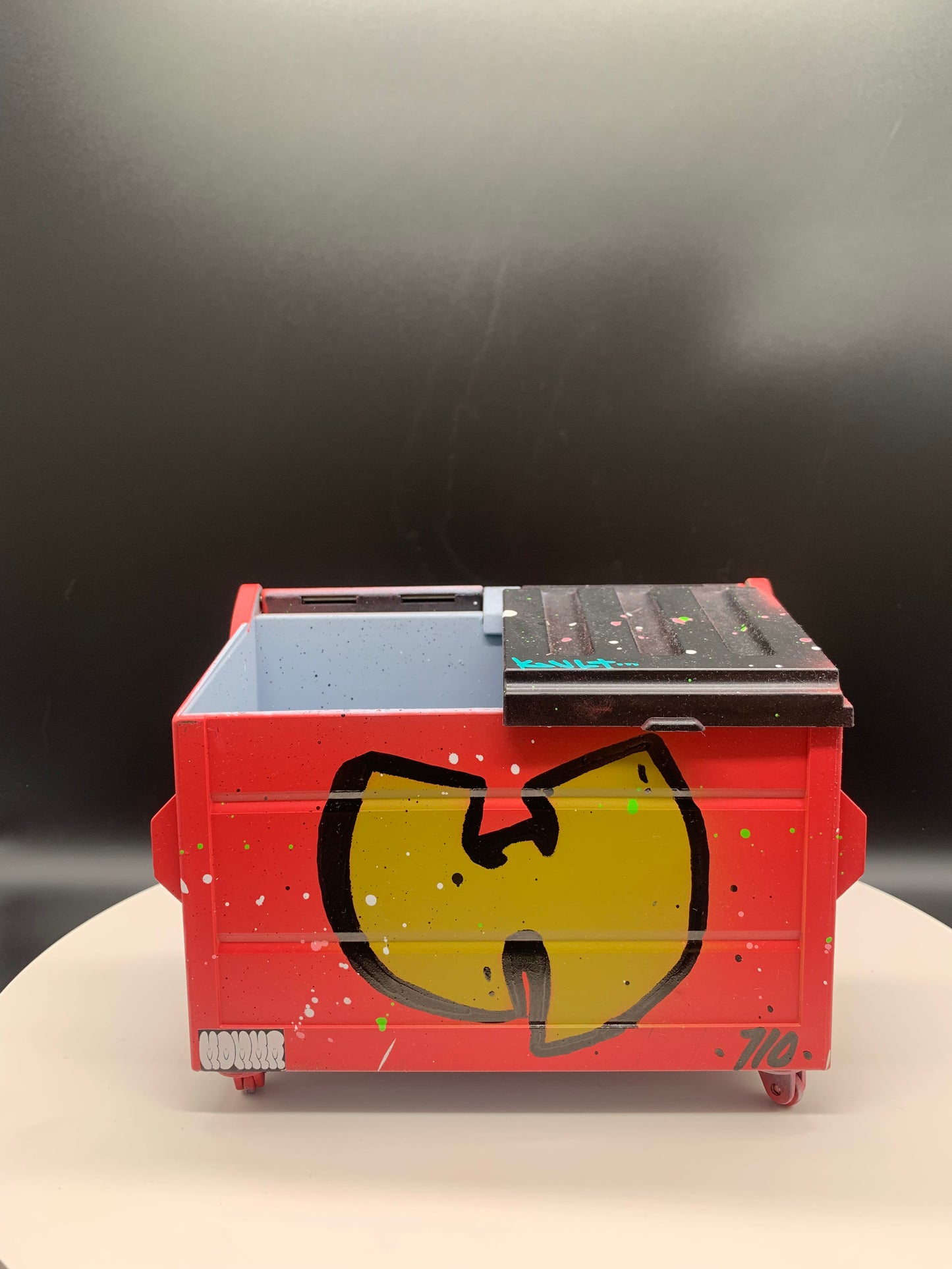 Dab Dumpsters "Wu-Tang"