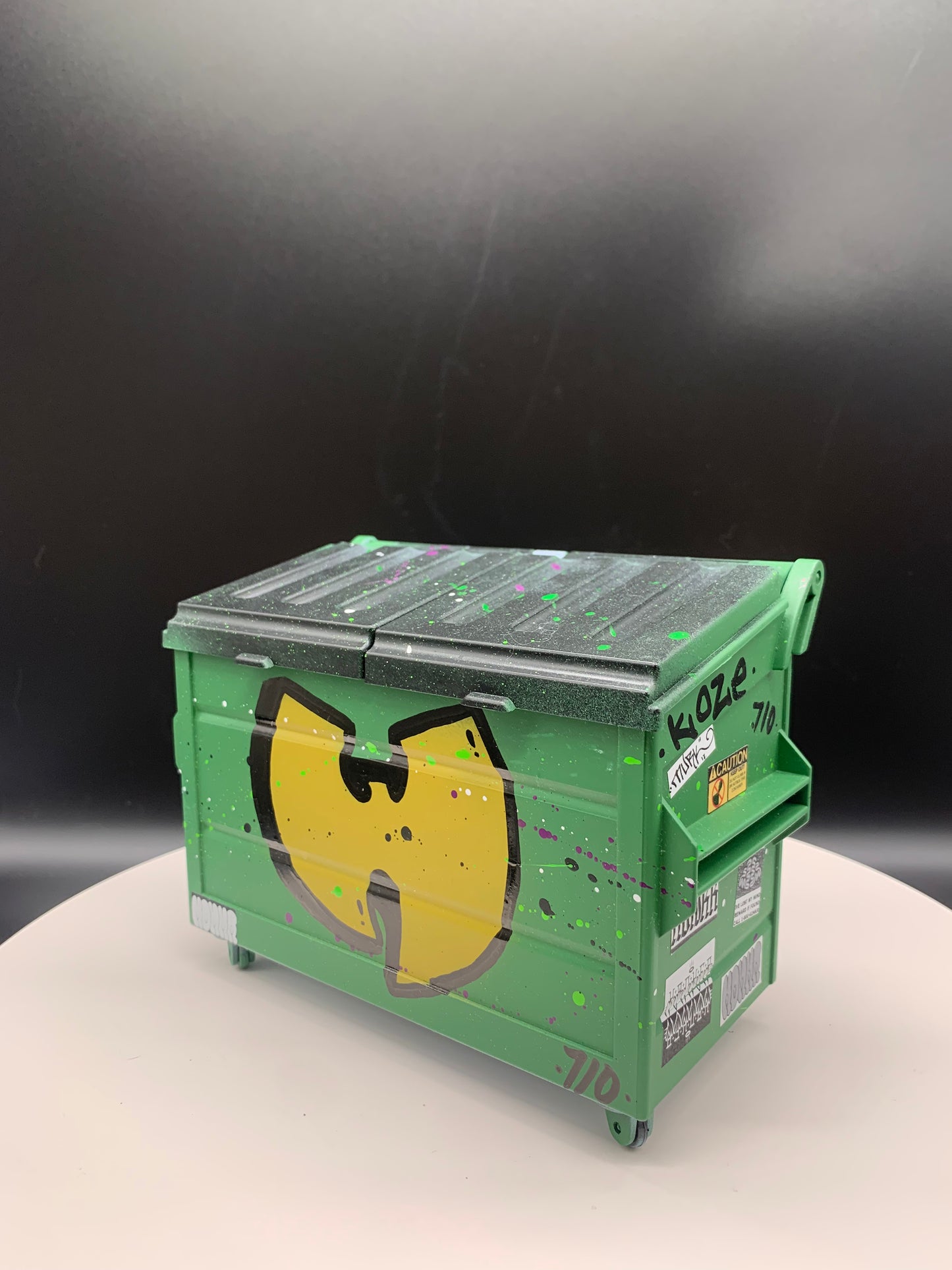 Dab Dumpsters "Wu-Tang"