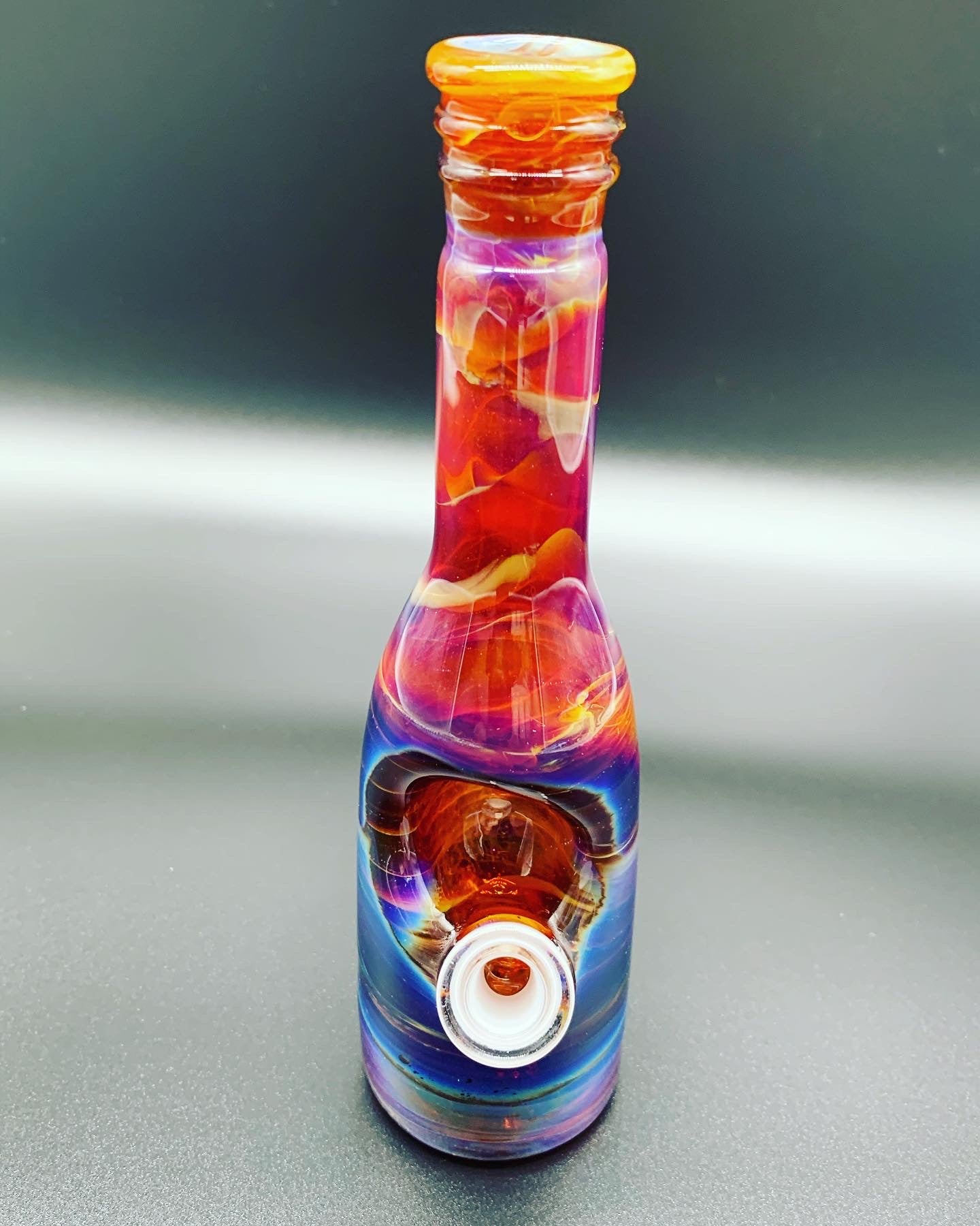 Costa Glass Mai Thai Bottle Rig – HourglassGallery