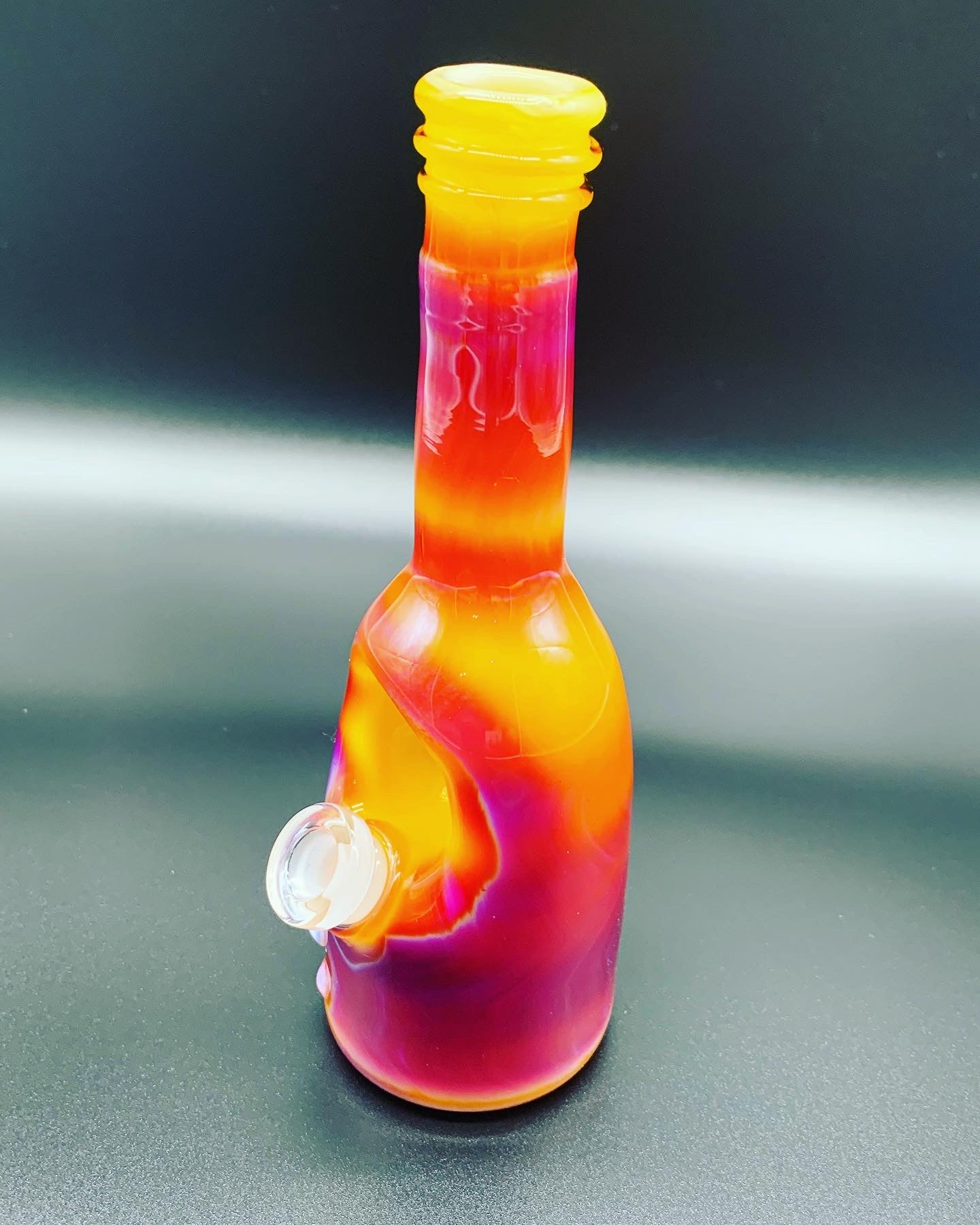 Costa Glass Serendipity Bottle Rig w Dot Accents