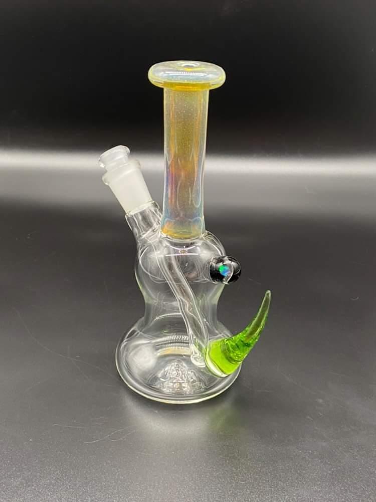 Vicannabinoid glass horned jammer